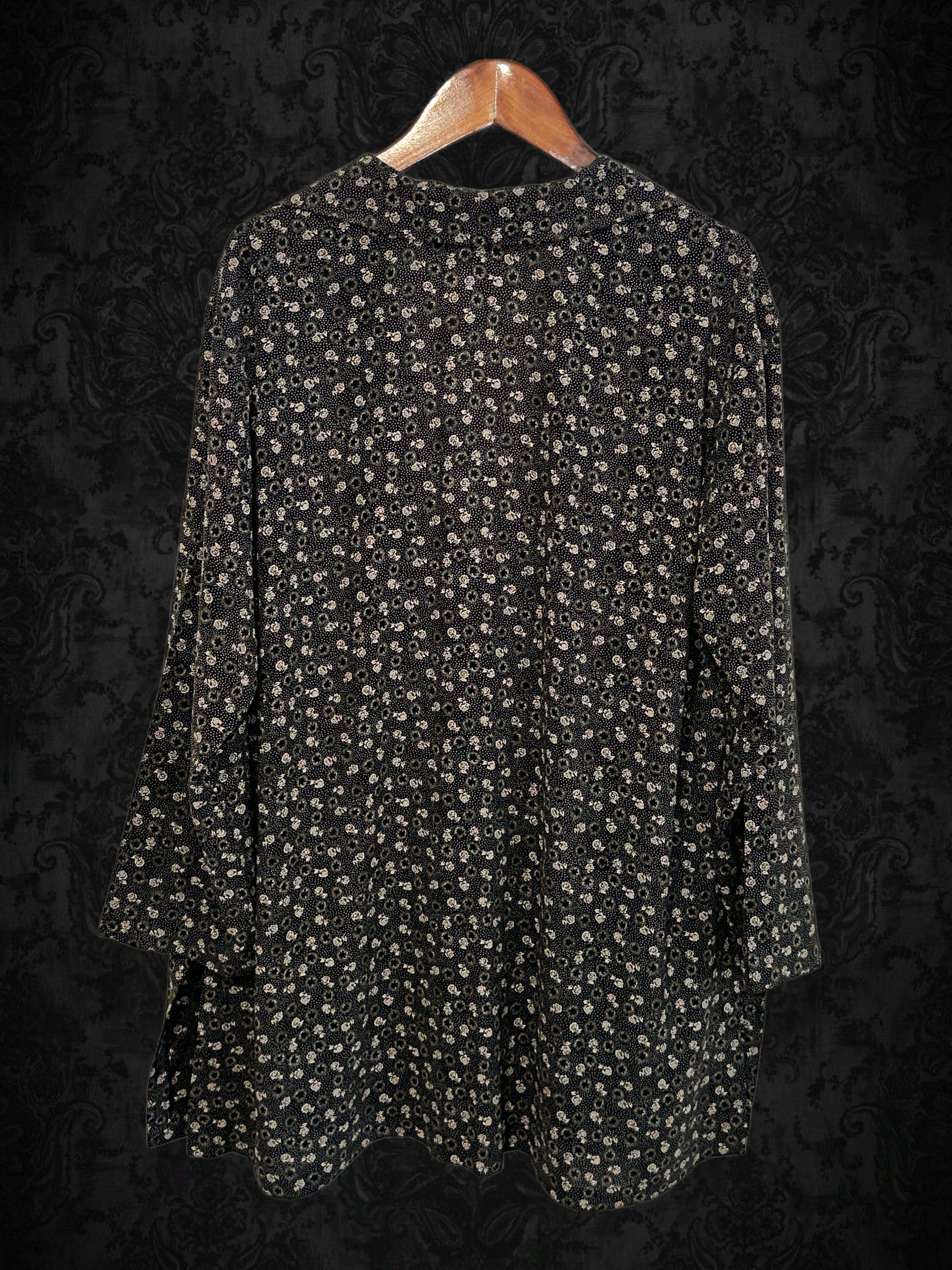 Dainty Floral Blouse