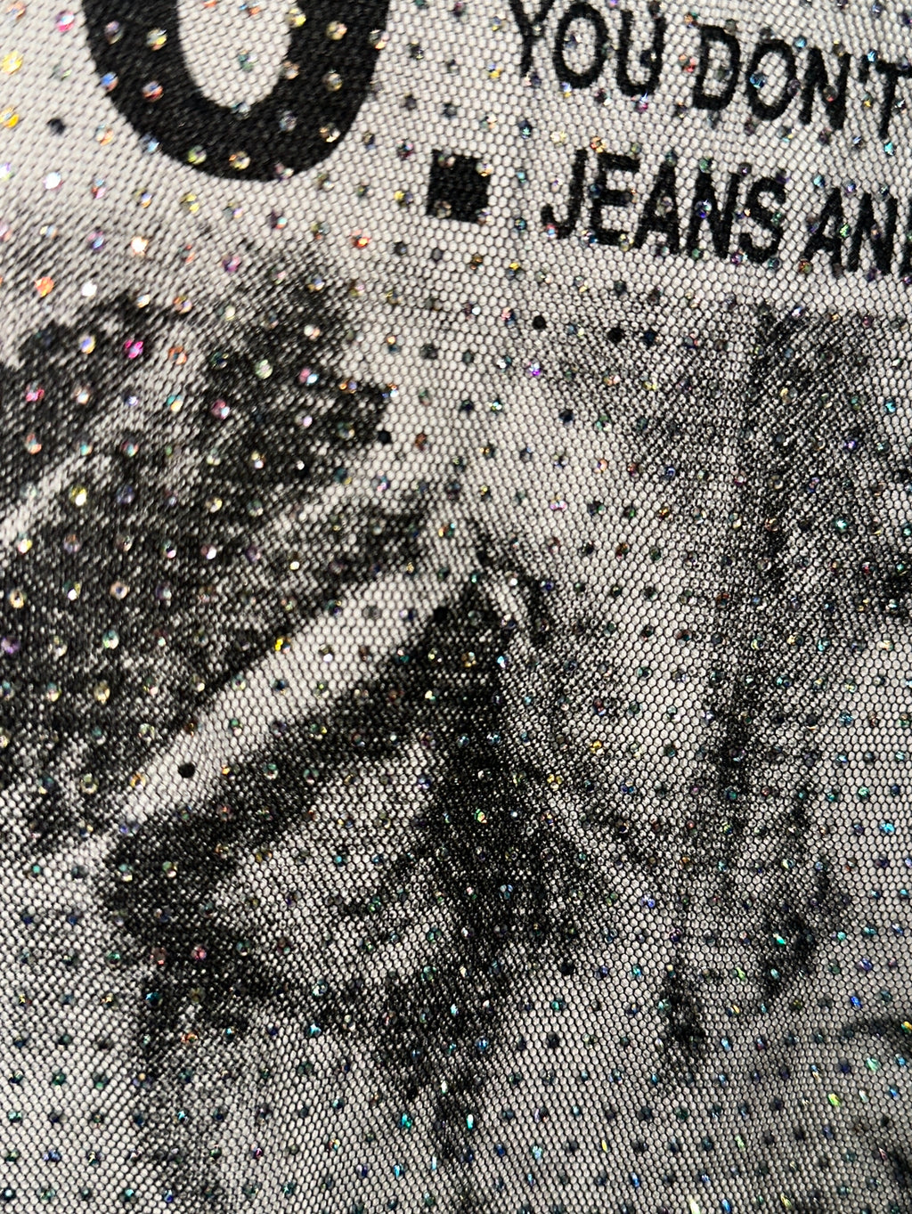 Diva Graphic Scoop‑Neck Tee