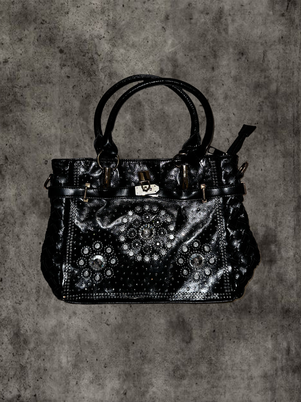 Black shiny leather rhinestone pattern bag