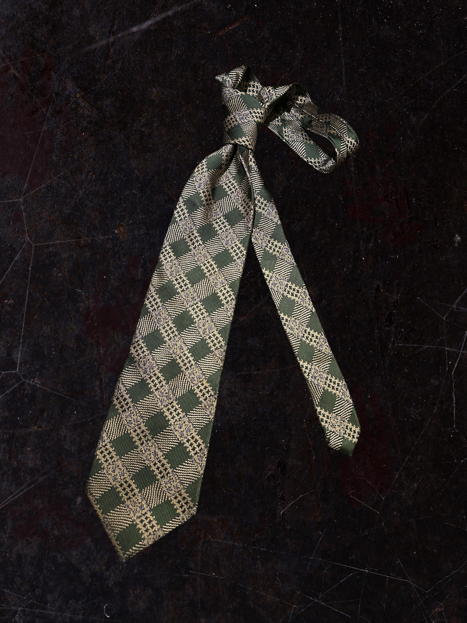 Classic green check silk tie